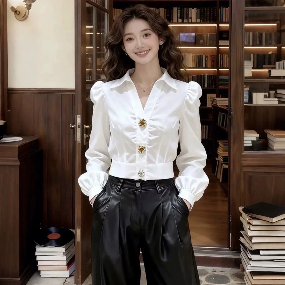 Women Formal Wear White Shirt - Zarif Beyaz Gömlek V Yaka Bluz